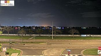 Weather camera view of Winter & Yonker P.A..