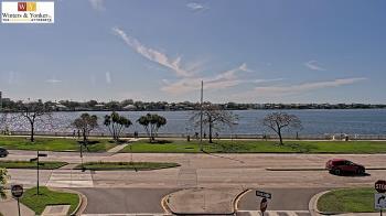 Weather camera view of Winter & Yonker P.A..