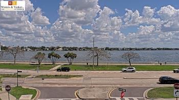 Weather camera view of Winter & Yonker P.A..