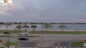 Weather camera view of Winter & Yonker P.A..