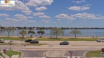 Weather camera view of Winter & Yonker P.A..