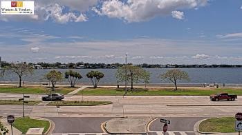 Weather camera view of Winter & Yonker P.A..