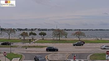 Weather camera view of Winter & Yonker P.A..