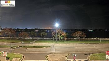 Weather camera view of Winter & Yonker P.A..