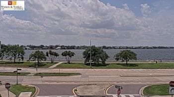 Weather camera view of Winter & Yonker P.A..