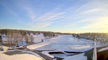 Weather camera view of The Royal Fox Country Club.