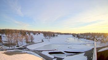 Weather camera view of The Royal Fox Country Club.