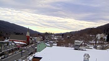 Weather camera view of Line Mountain ES Trevorton.