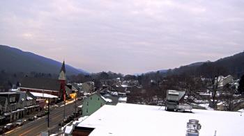 Weather camera view of Line Mountain ES Trevorton.