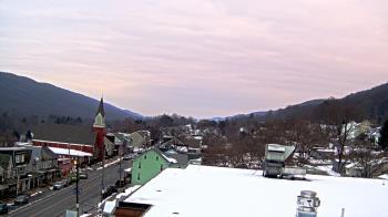 Weather camera view of Line Mountain ES Trevorton.