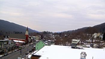 Weather camera view of Line Mountain ES Trevorton.