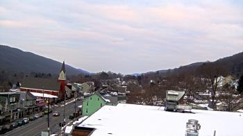 Weather camera view of Line Mountain ES Trevorton.