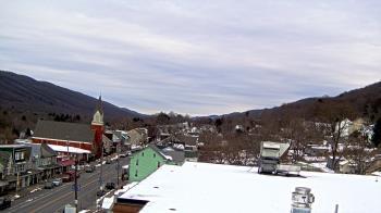 Weather camera view of Line Mountain ES Trevorton.