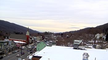 Weather camera view of Line Mountain ES Trevorton.