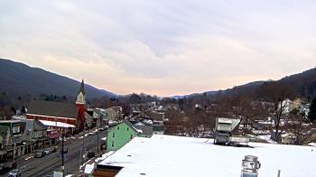 Weather camera view of Line Mountain ES Trevorton.