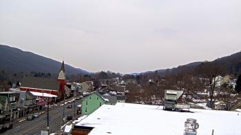 Weather camera view of Line Mountain ES Trevorton.