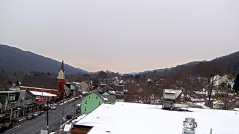 Weather camera view of Line Mountain ES Trevorton.