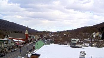 Weather camera view of Line Mountain ES Trevorton.