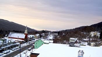 Weather camera view of Line Mountain ES Trevorton.