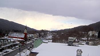 Weather camera view of Line Mountain ES Trevorton.