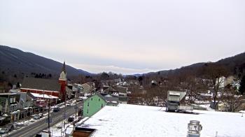 Weather camera view of Line Mountain ES Trevorton.