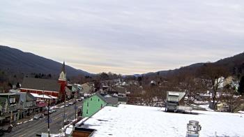 Weather camera view of Line Mountain ES Trevorton.