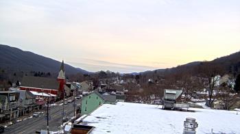 Weather camera view of Line Mountain ES Trevorton.