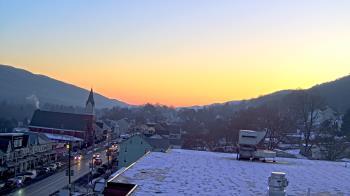 Weather camera view of Line Mountain ES Trevorton.