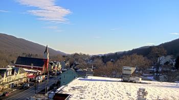 Weather camera view of Line Mountain ES Trevorton.