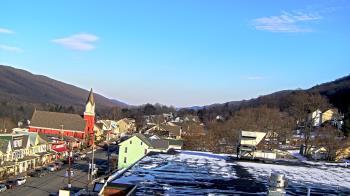 Weather camera view of Line Mountain ES Trevorton.