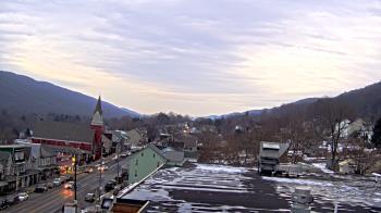 Weather camera view of Line Mountain ES Trevorton.
