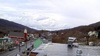 Weather camera view of Line Mountain ES Trevorton.