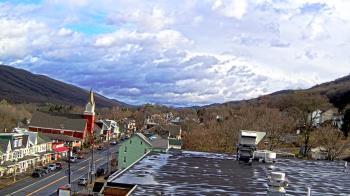 Weather camera view of Line Mountain ES Trevorton.