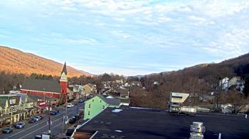 Weather camera view of Line Mountain ES Trevorton.