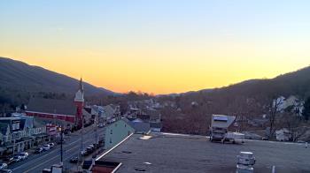 Weather camera view of Line Mountain ES Trevorton.