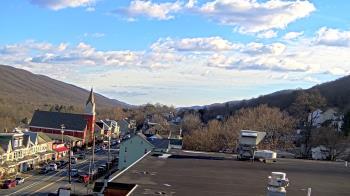 Weather camera view of Line Mountain ES Trevorton.