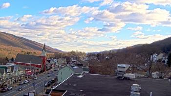 Weather camera view of Line Mountain ES Trevorton.