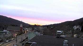 Weather camera view of Line Mountain ES Trevorton.