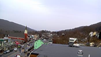 Weather camera view of Line Mountain ES Trevorton.