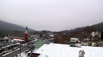 Weather camera view of Line Mountain ES Trevorton.