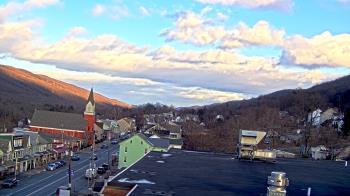 Weather camera view of Line Mountain ES Trevorton.