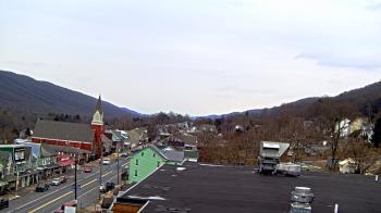 Weather camera view of Line Mountain ES Trevorton.