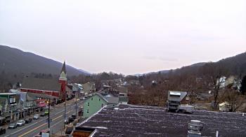 Weather camera view of Line Mountain ES Trevorton.