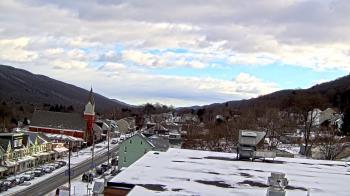 Weather camera view of Line Mountain ES Trevorton.