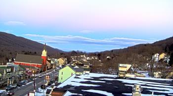 Weather camera view of Line Mountain ES Trevorton.