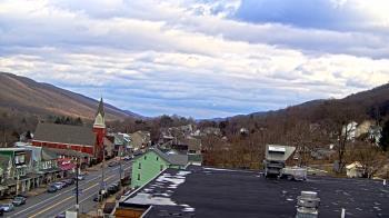 Weather camera view of Line Mountain ES Trevorton.