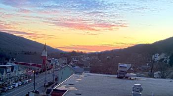 Weather camera view of Line Mountain ES Trevorton.