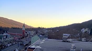 Weather camera view of Line Mountain ES Trevorton.