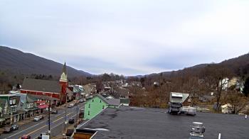 Weather camera view of Line Mountain ES Trevorton.