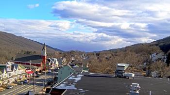 Weather camera view of Line Mountain ES Trevorton.